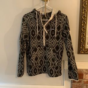 Columbia women’s fleece pullover